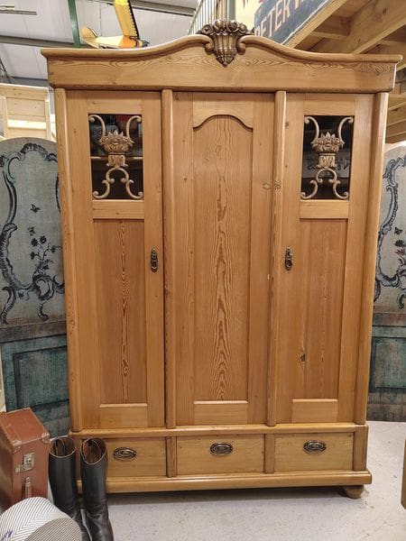 Thorpe Robe Victorian pine triple robe with carved detailing - Pond Cottage Antiques