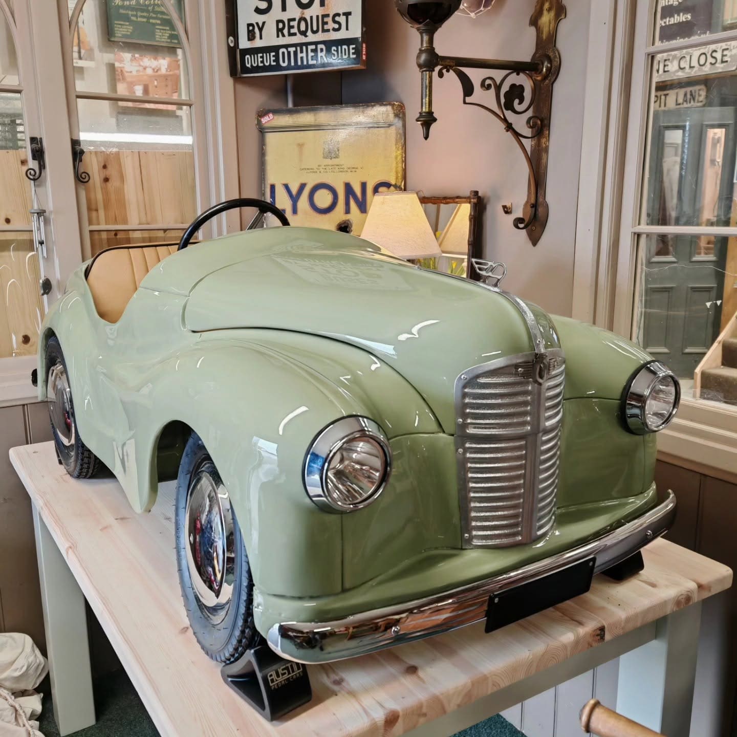 AUSTIN j40 PEDAL CAR 1950S