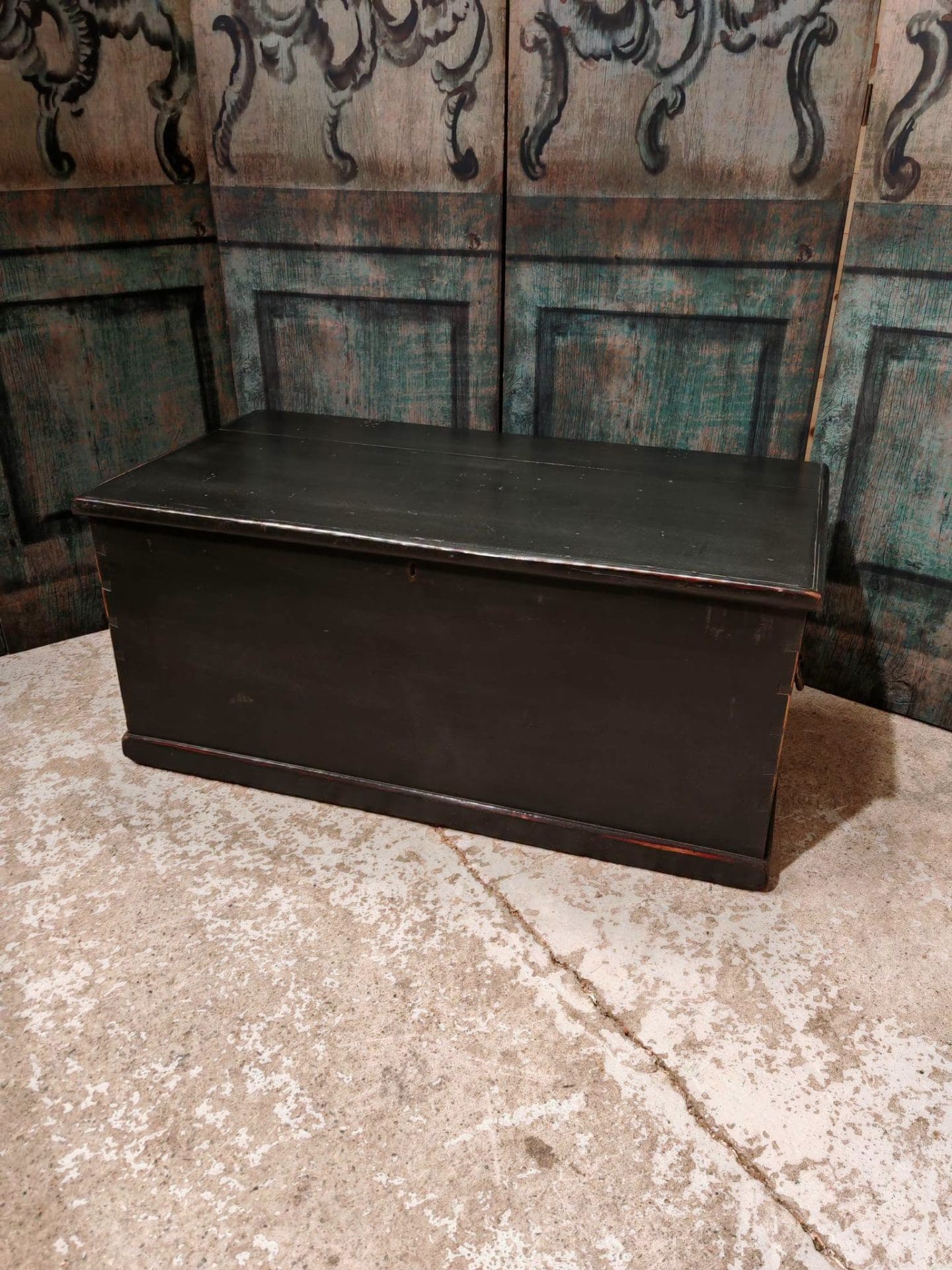 Victorian pine blanket box